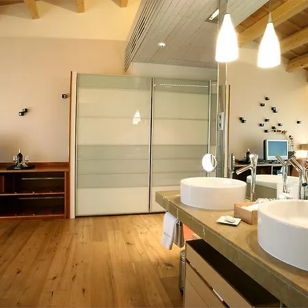Bonastre Wine Resort, The Originals Relais 5* Masquefa